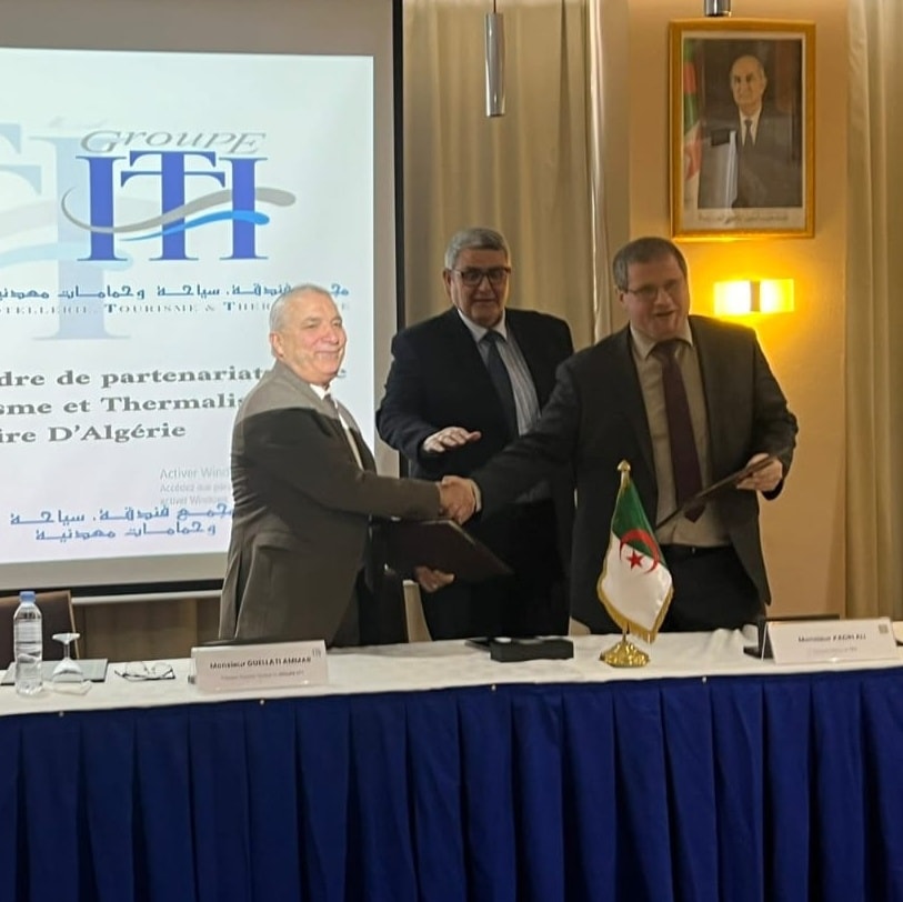 توقيع اتفاقية إطار و شراكة  بين مجمع فندقة و سياحة و القرض الشعبي الجزائري